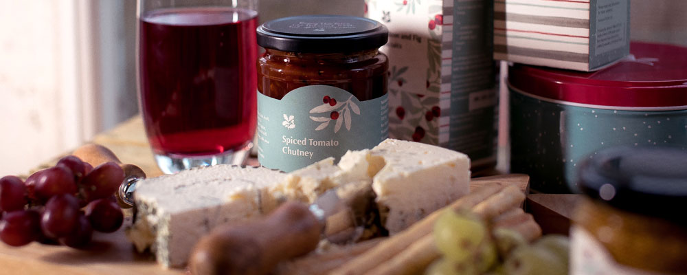 Spiced chutney and other edible gifts from the range